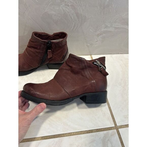 Miz Mooz Ankle Boots size 37 Merlot Bohemian Whimsy Goth Western - Picture 3 of 8
